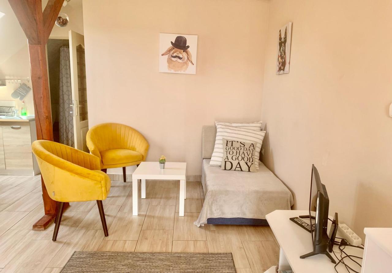 Lelle -Kert Apartman 03 Балатонлеле Екстериор снимка